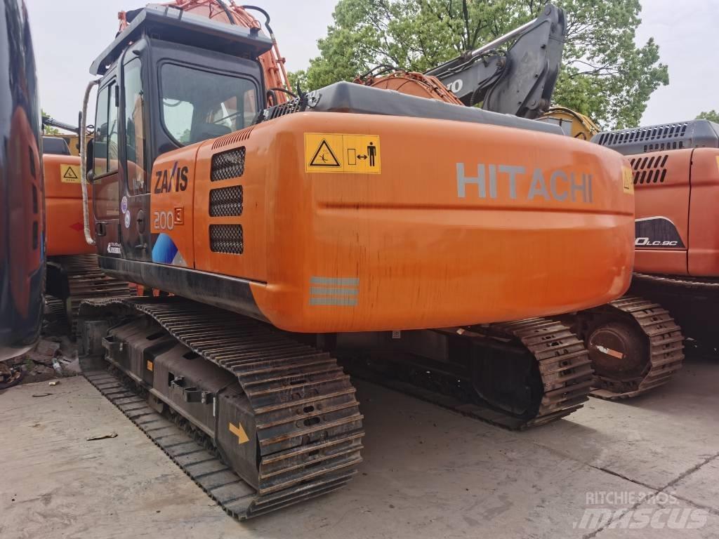 Hitachi ZX 200 Bagri goseničarji