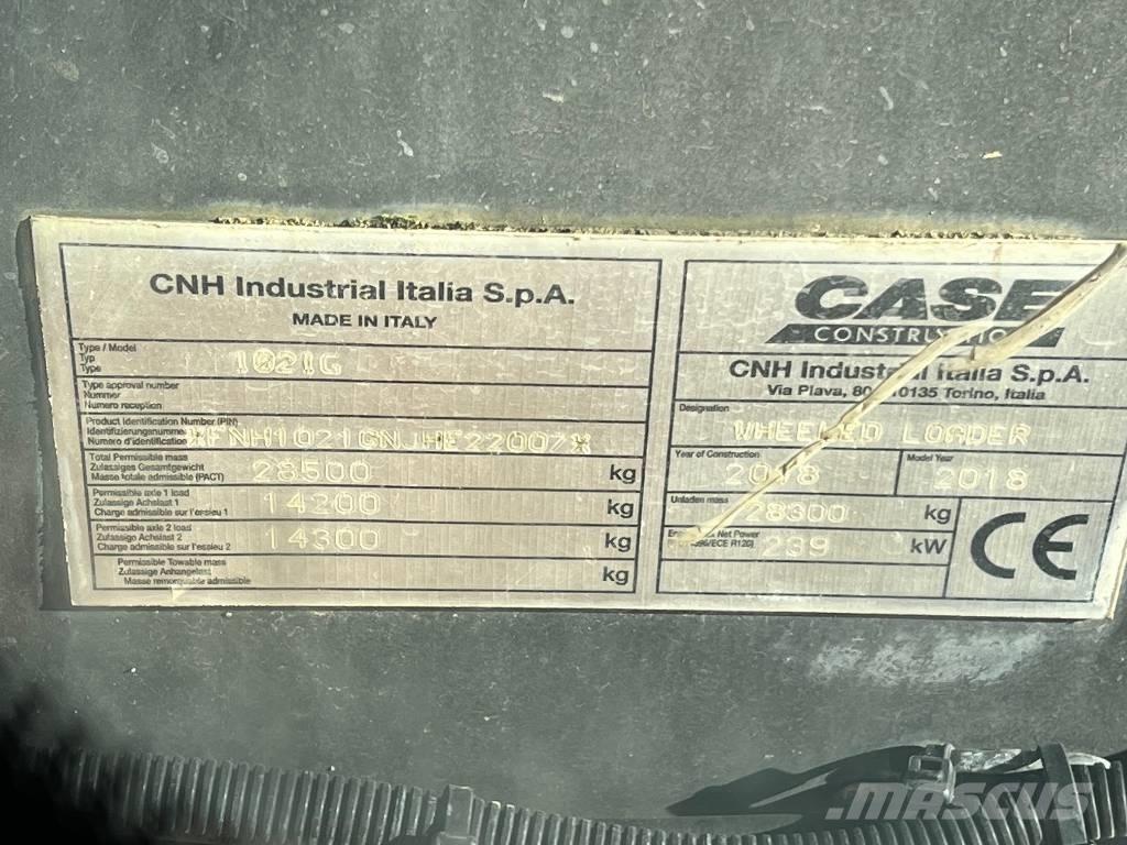 CASE 1021 G Kolesni nakladalci