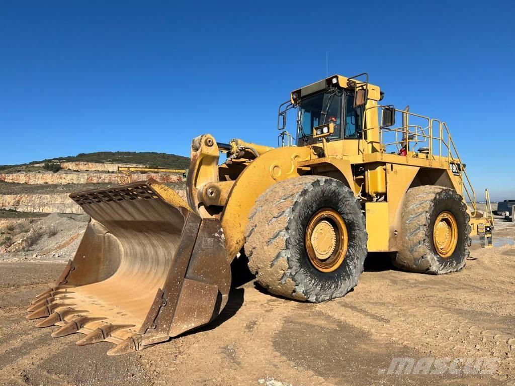 CAT 990 II Kolesni nakladalci