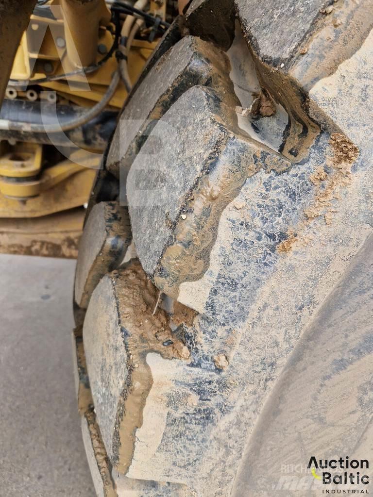 CAT 735C Zglobni demperji
