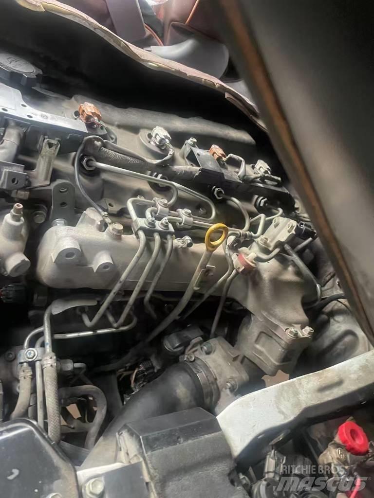 Toyota Hiace Medkrajevni avtobusi