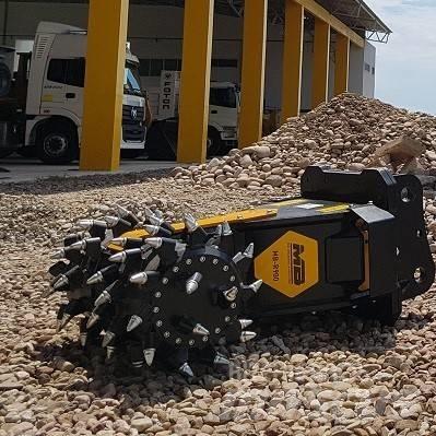MB Crusher MB-R900 Ravnalniki