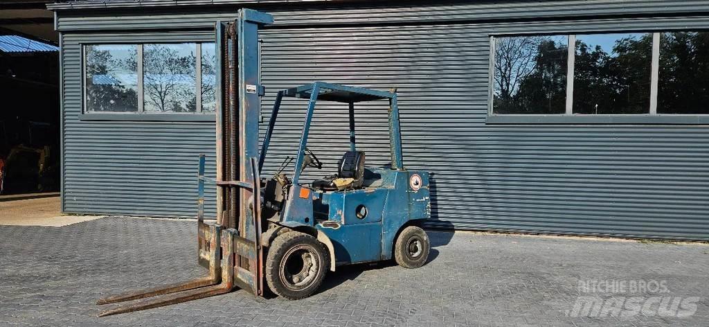 Clark 3 ton diesel Viličarji - drugo
