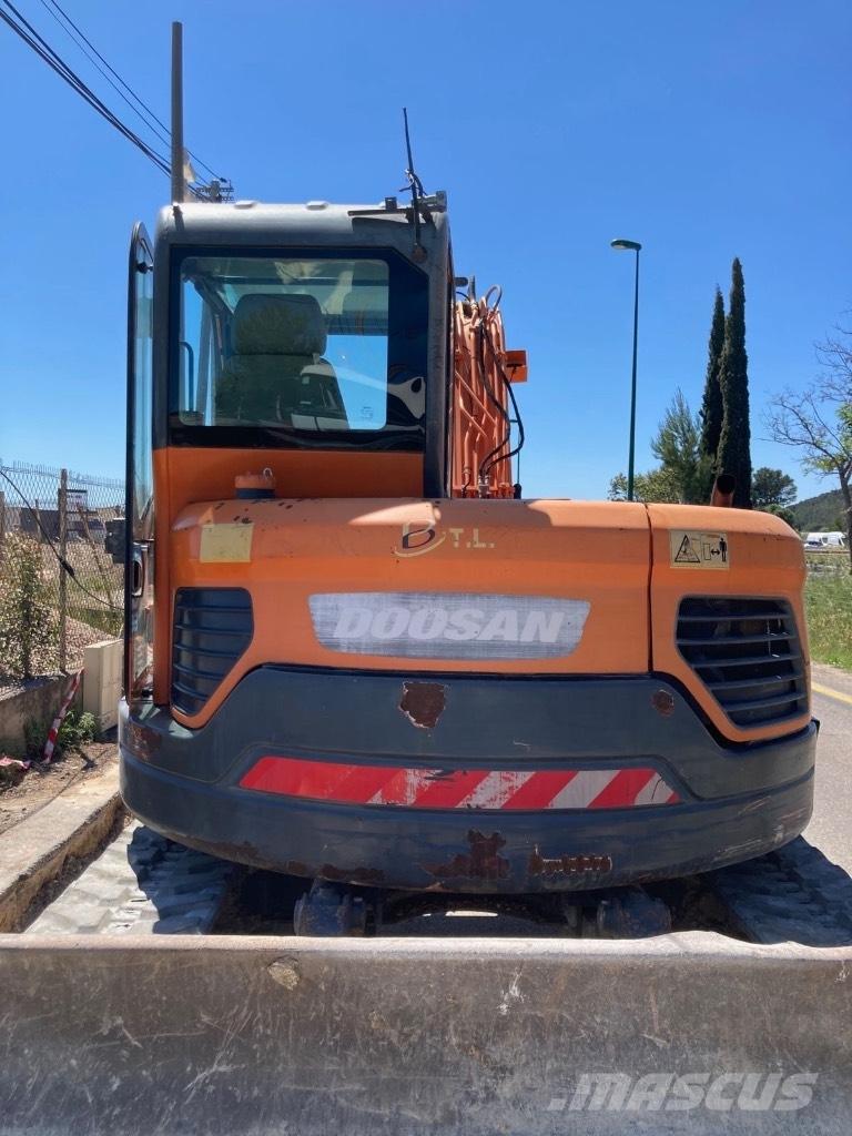 Doosan DX 85 R-3 Midi bagri 7t – 12t