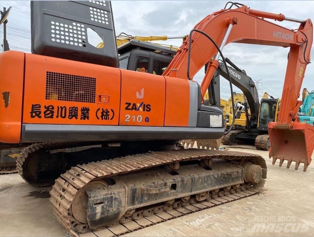 Hitachi zx210 Bagri goseničarji