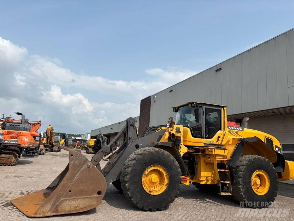 Volvo L 180 G Kolesni nakladalci