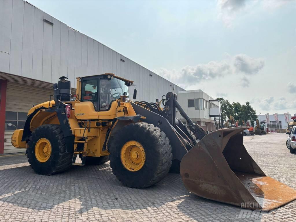 Volvo L 180 G Kolesni nakladalci