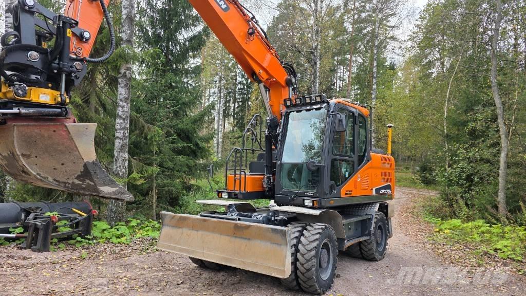 Doosan DX 170 W Bagri na kolesih
