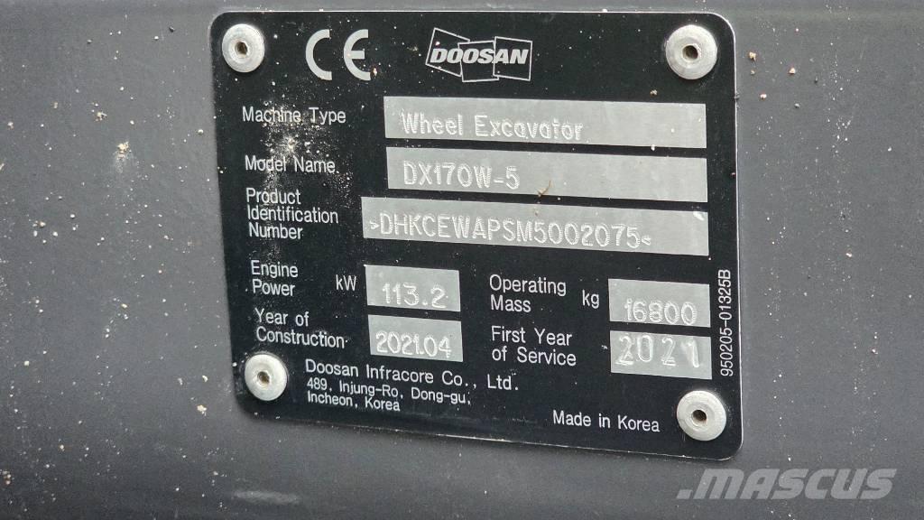 Doosan DX 170 W Bagri na kolesih