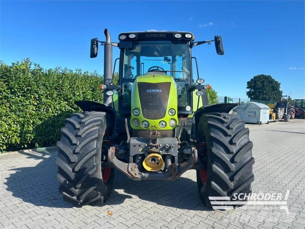 CLAAS ARION 640 Traktorji