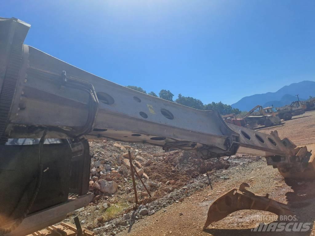 Gradall XL 4200 III Podzemni nakladalci
