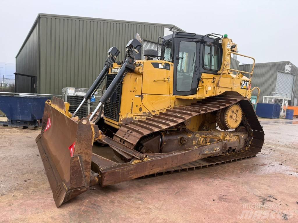 CAT D 6 T LGP Buldožerji goseničarji