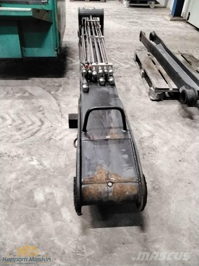 Kesla 1610H Dvigala za gozdne kombajne