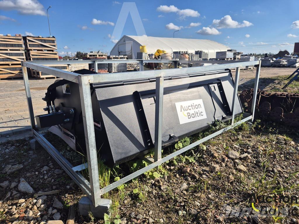  Rhino-Cross 72 in Metle