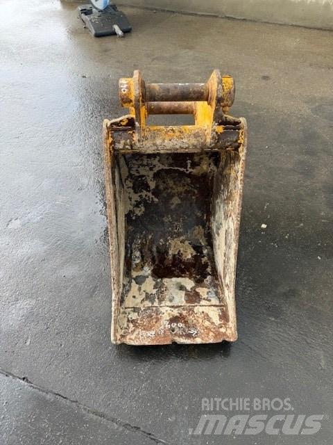 JCB 7-8 TON Nakladalne žlice