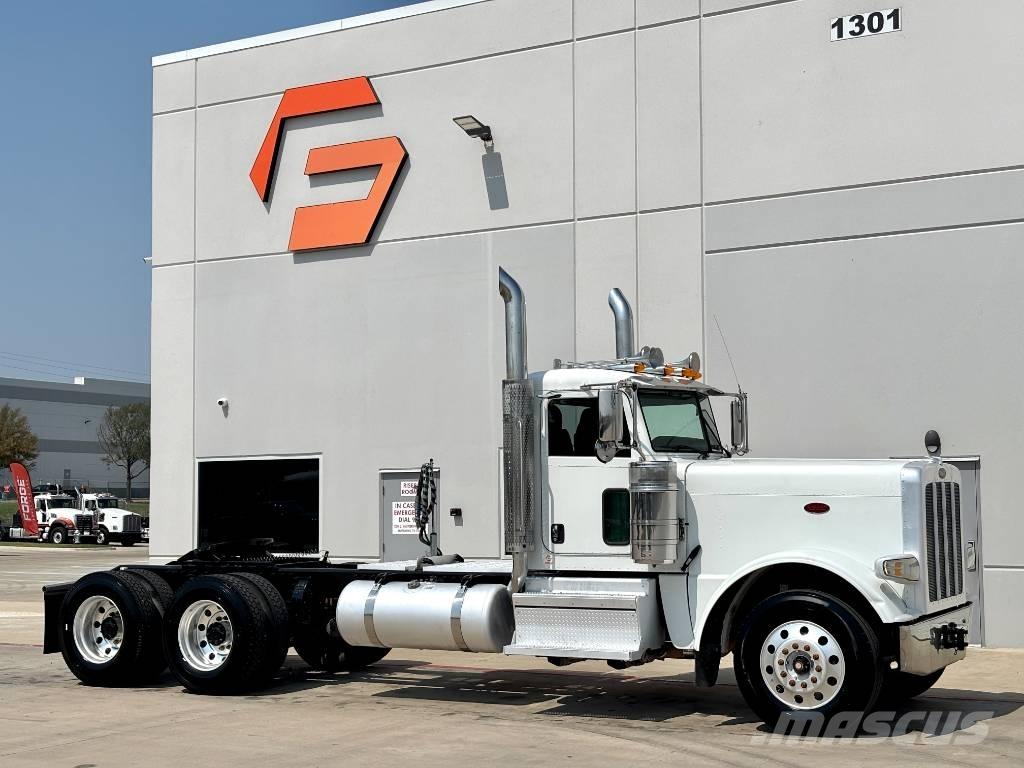 Peterbilt 389 Vlačilci