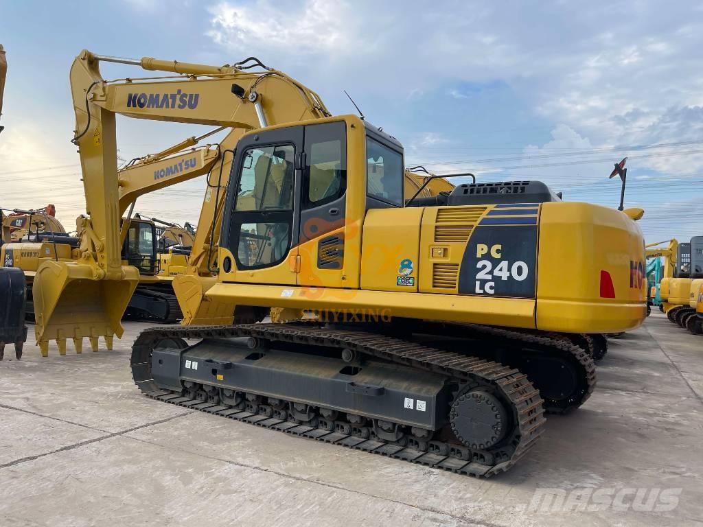 Komatsu PC 240 Bagri goseničarji