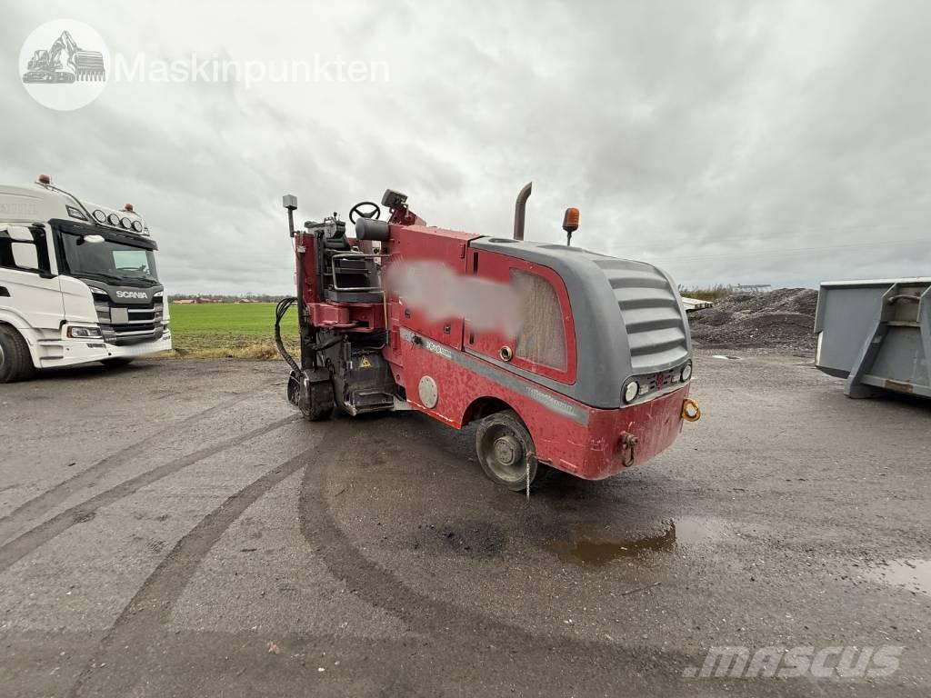 Wirtgen W 100 Freze za asfalt