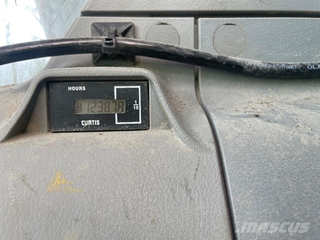 Doosan DX 255 LC-3 Bagri goseničarji