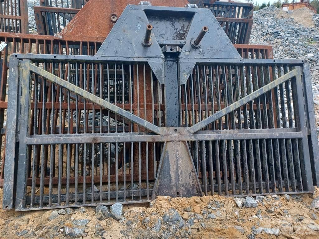 Komatsu 855.1 Druge komponente