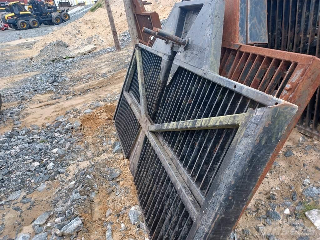 Komatsu 855.1 Druge komponente