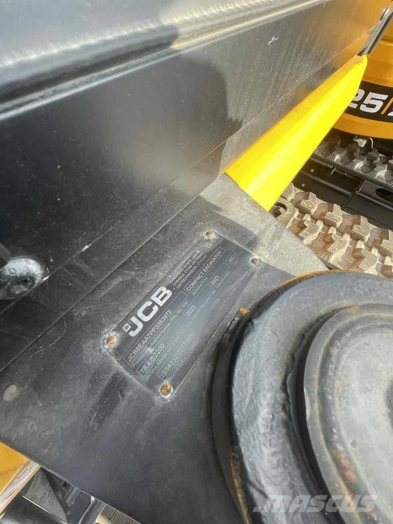 JCB 36 C-1 Mini bagri <7t