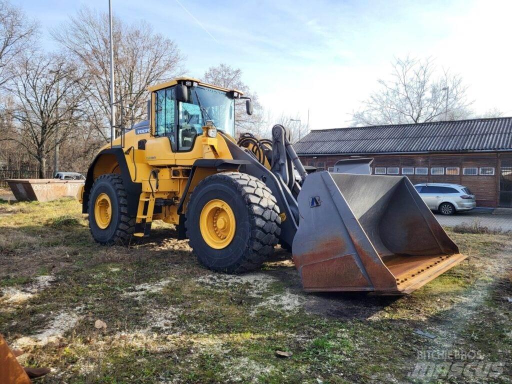 Volvo L150H Kolesni nakladalci