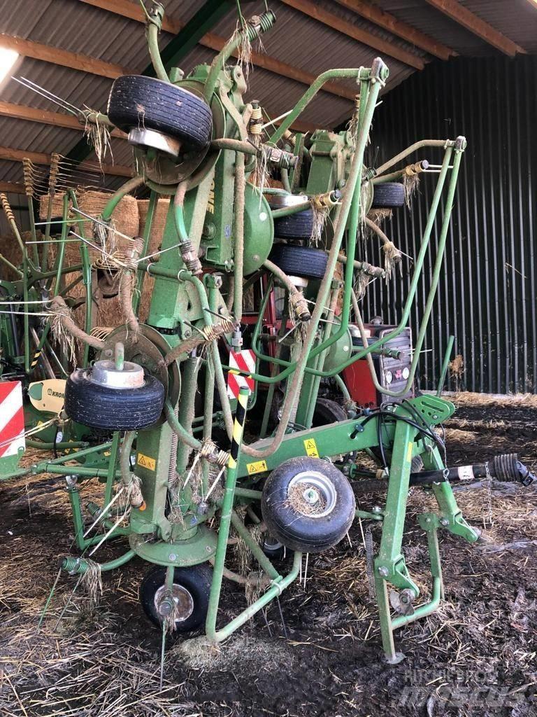 Krone 8.82/8 Tedder Obračalniki in zgrabljalniki