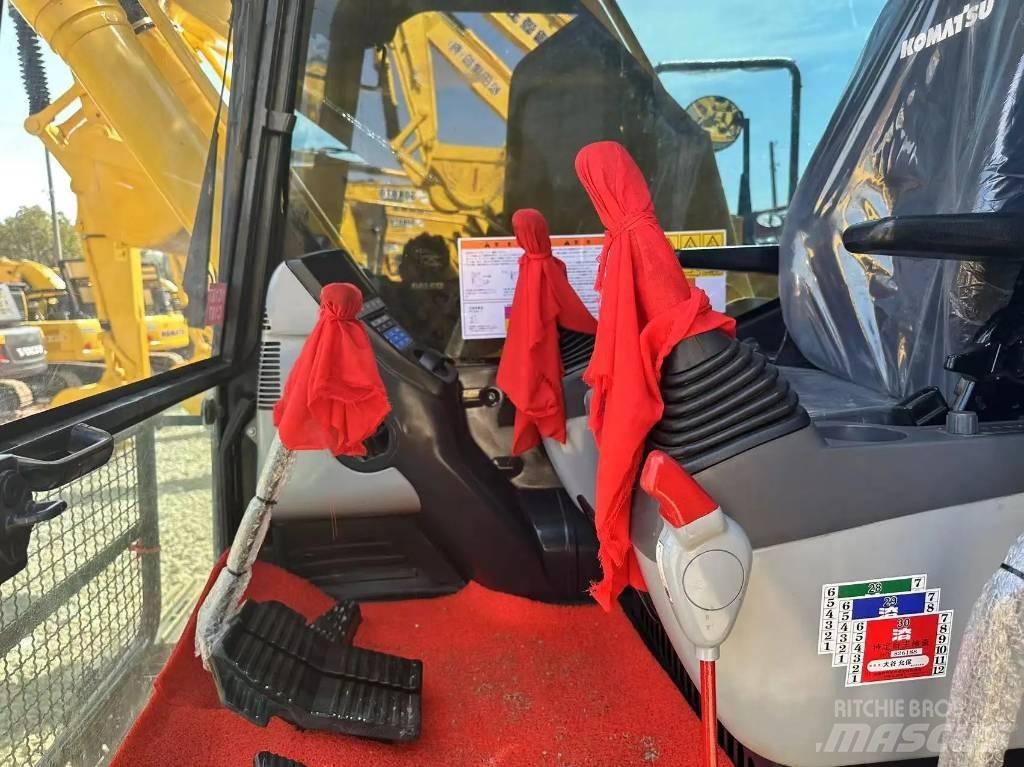 Komatsu PC 210-8 Bagri goseničarji