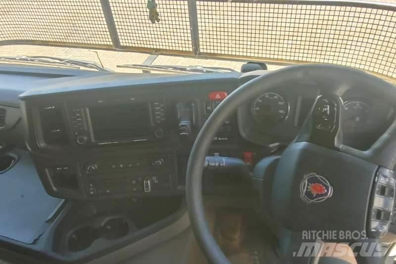 Scania G460 Drugi tovornjaki