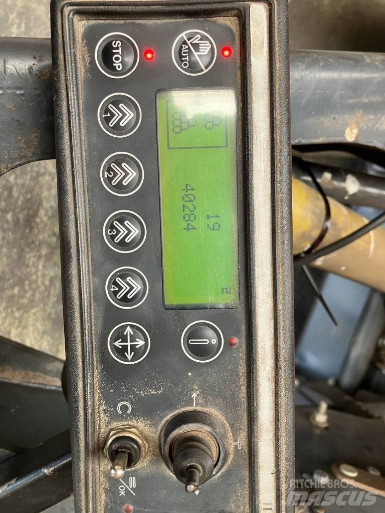 Vicon RF135 Balepack Balirke (okrogle bale)