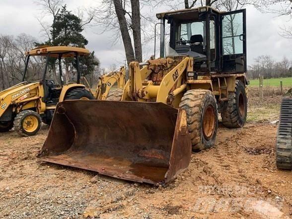 CAT 914 G Kolesni nakladalci
