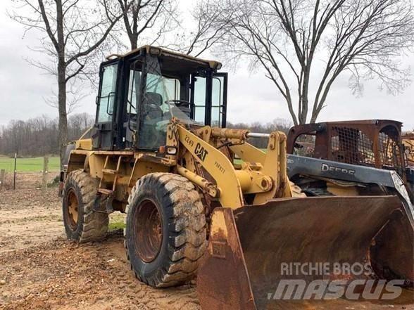 CAT 914 G Kolesni nakladalci