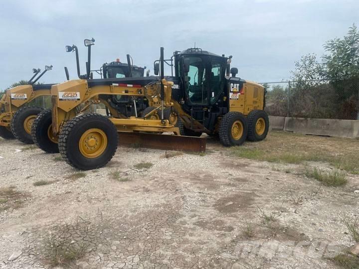 CAT 140 M 2 Grederji