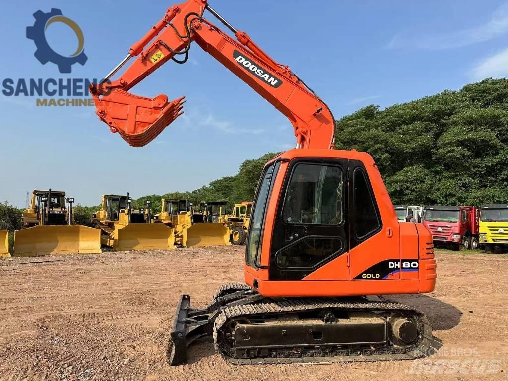 Doosan DH 80 Bagri goseničarji