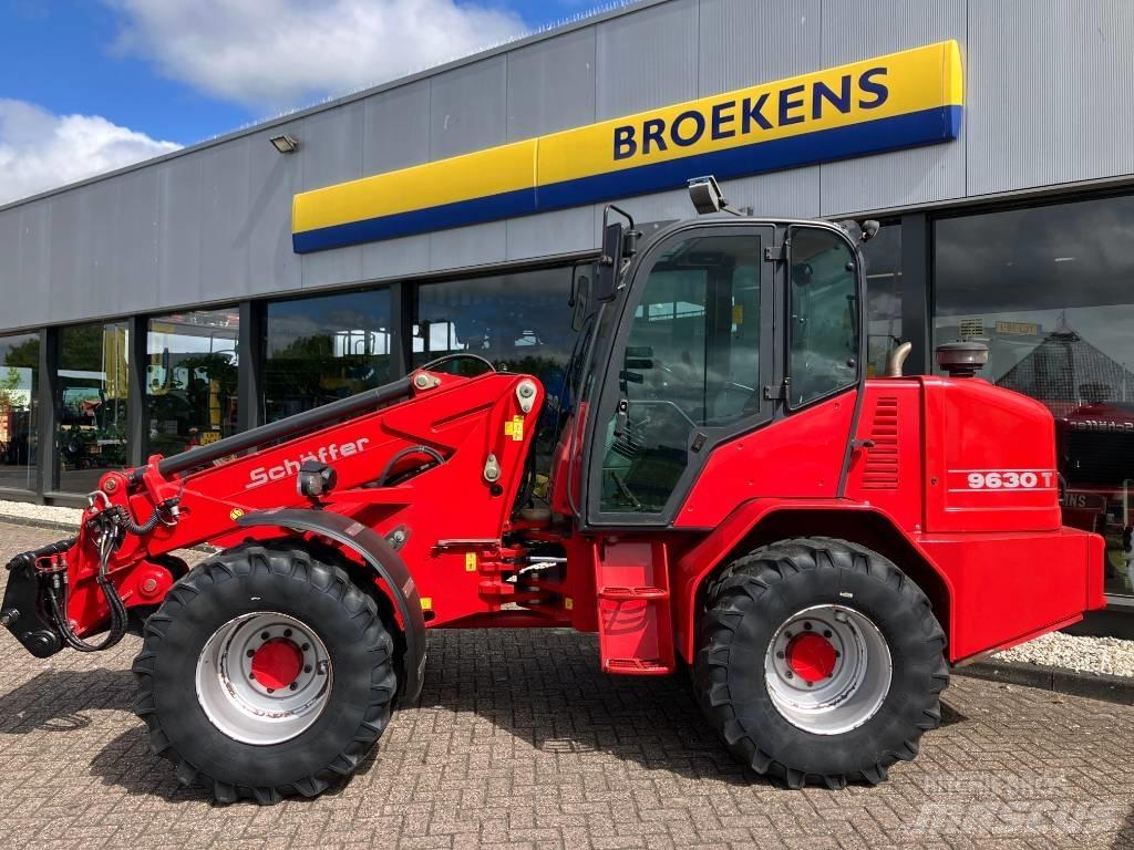 Schäffer 9630T Kmetijski teleskopski nakladalci