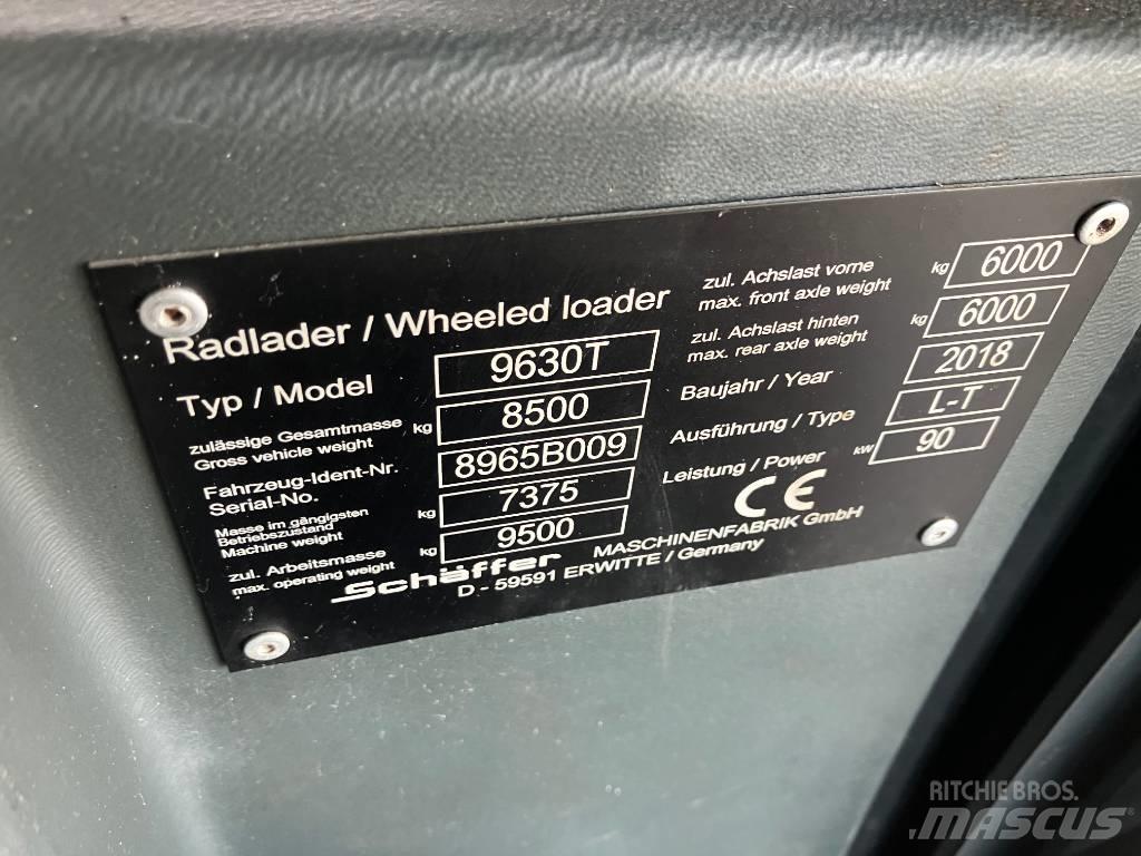 Schäffer 9630T Kmetijski teleskopski nakladalci