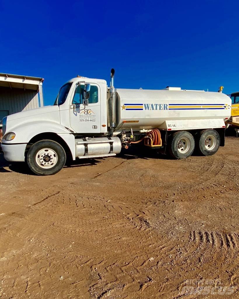 Freightliner CL120 Tovornjaki za vodo