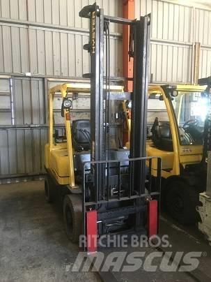 Hyster H2.5TX Plinski viličarji