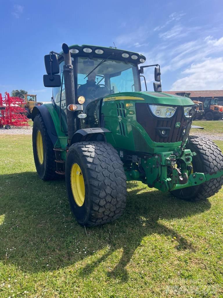 John Deere 6105 R Traktorji