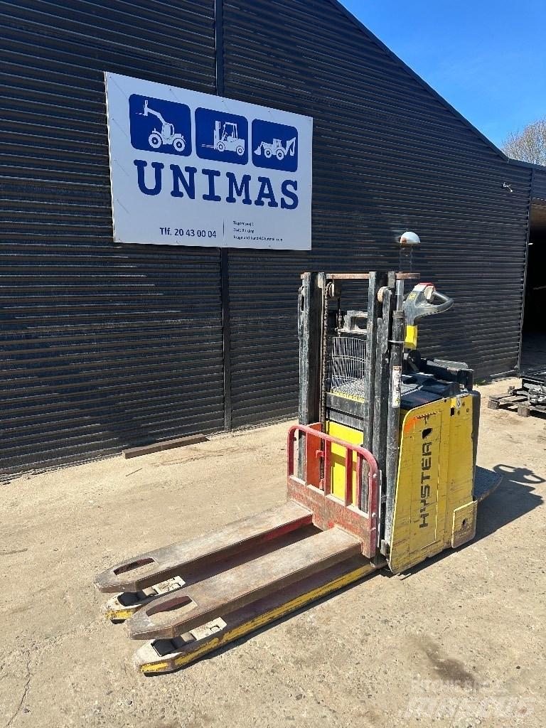 Hyster P 2.0 Samopogonski ročni viličarji