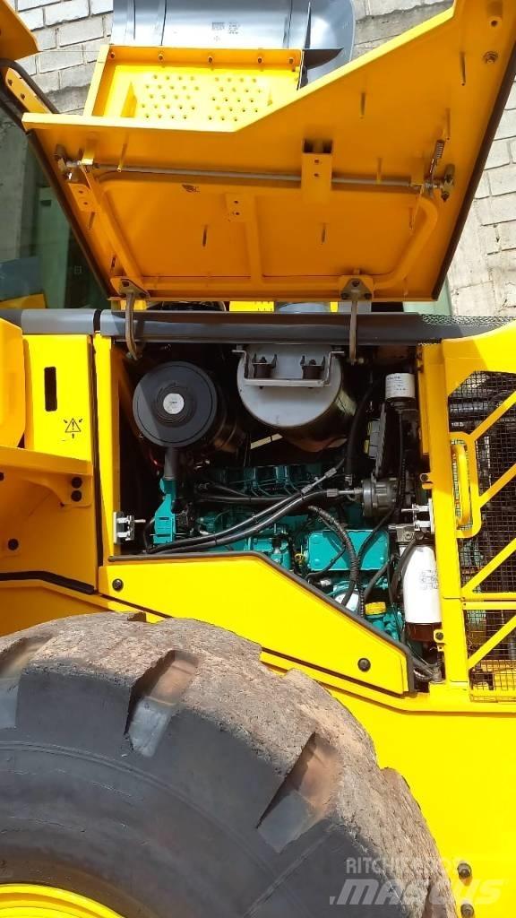 Volvo L 90 F Kolesni nakladalci
