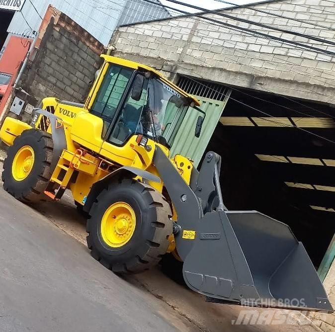 Volvo L 90 F Kolesni nakladalci