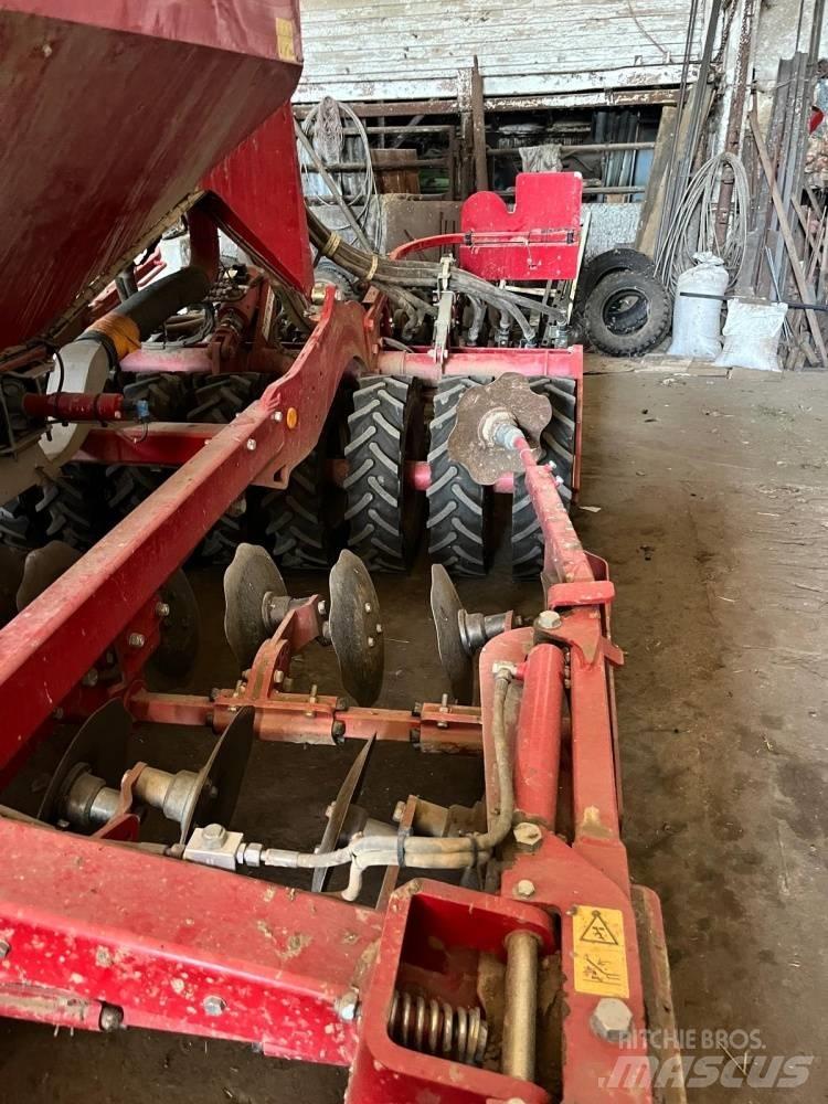 Horsch Pronto 3 DC Kombinirane sejalnice