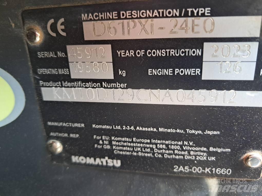 Komatsu D61PXI-24E0 Buldožerji goseničarji