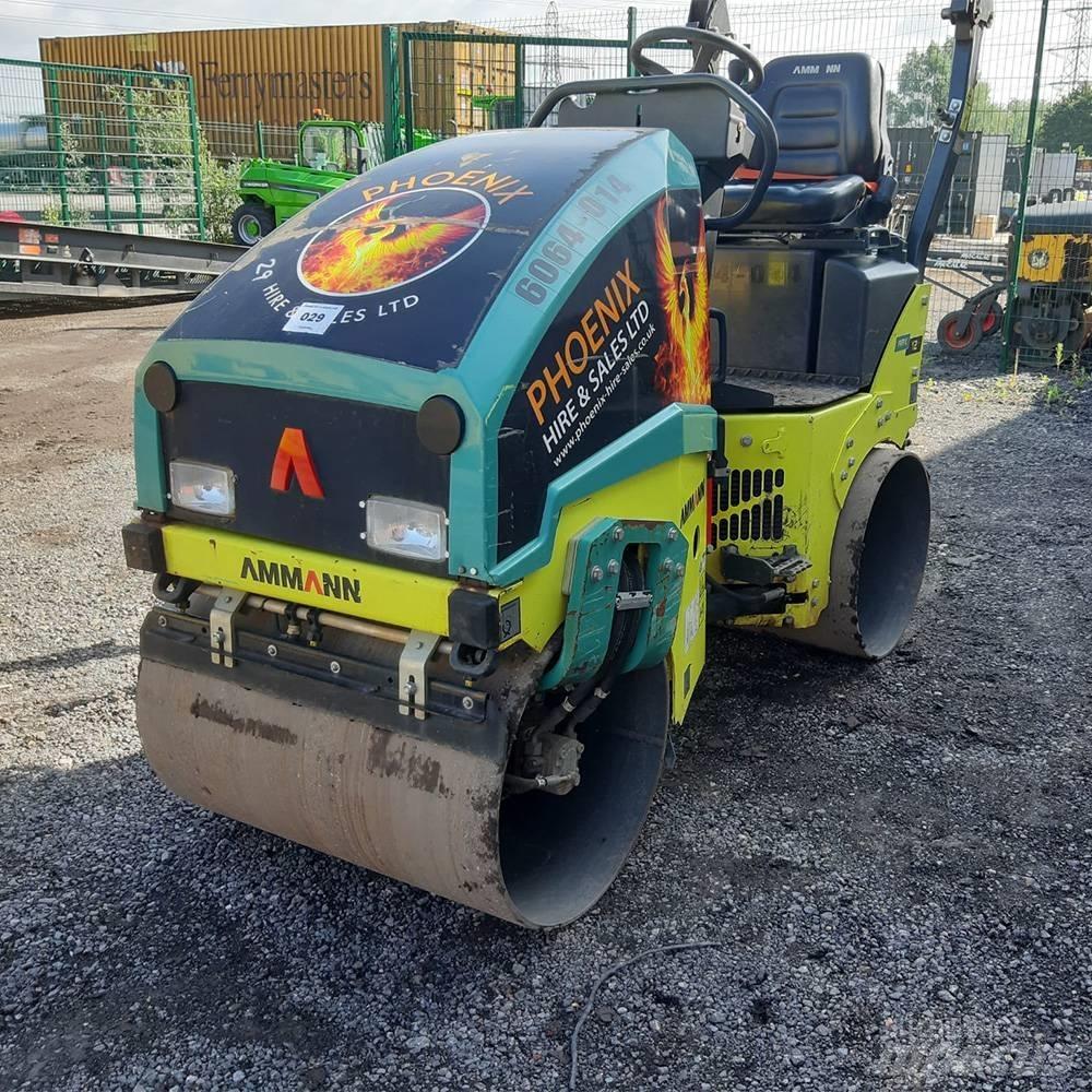Ammann ARX 12 Dvojni valjarji