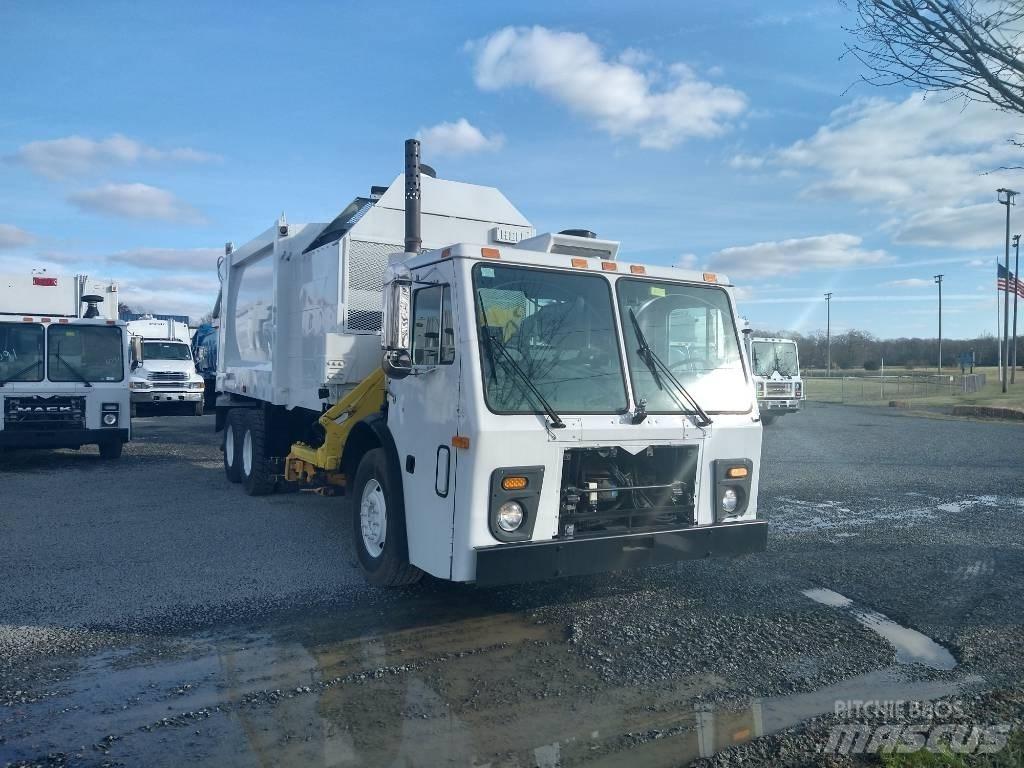 Mack LEU613 Komunalni tovornjaki