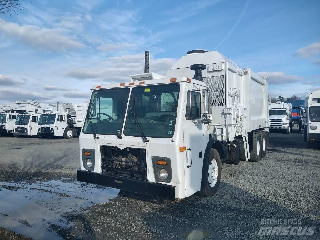 Mack LEU613 Komunalni tovornjaki