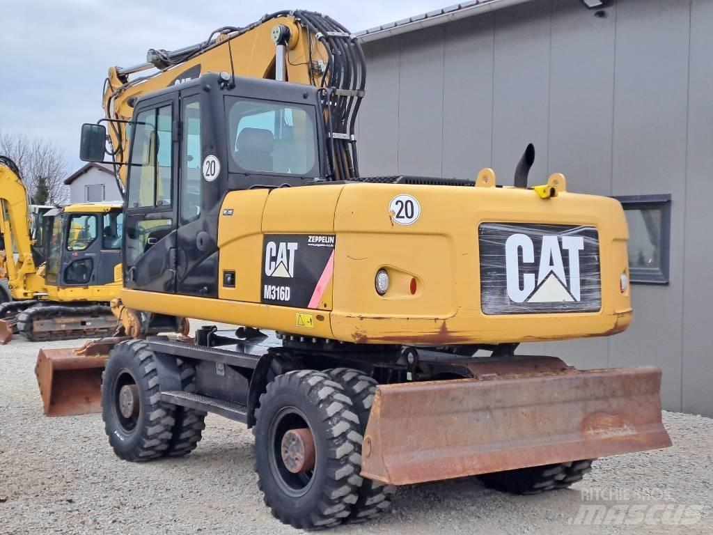 CAT M 316 D Bagri na kolesih