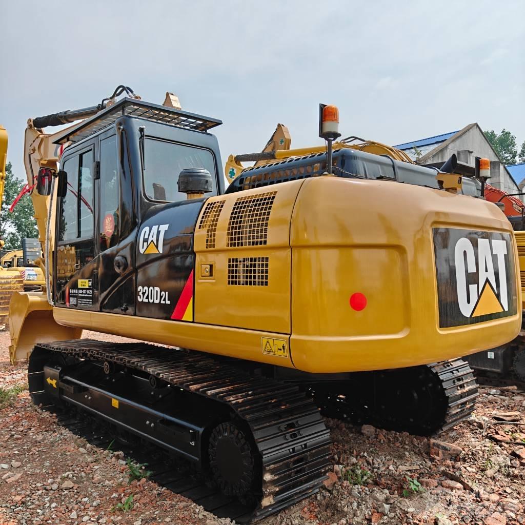 CAT 320D2L Bagri goseničarji